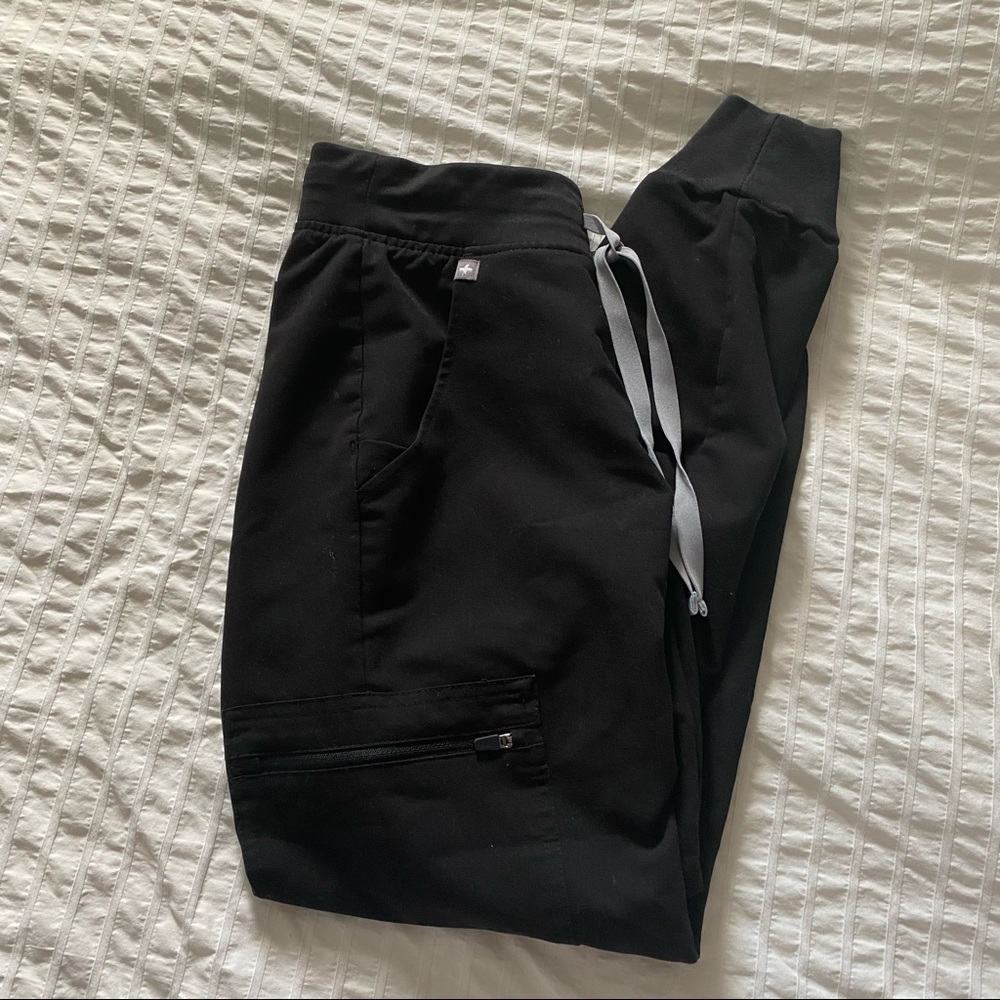 FIGS Zamora Petite Jogger Scrub Pants Black XXS-P